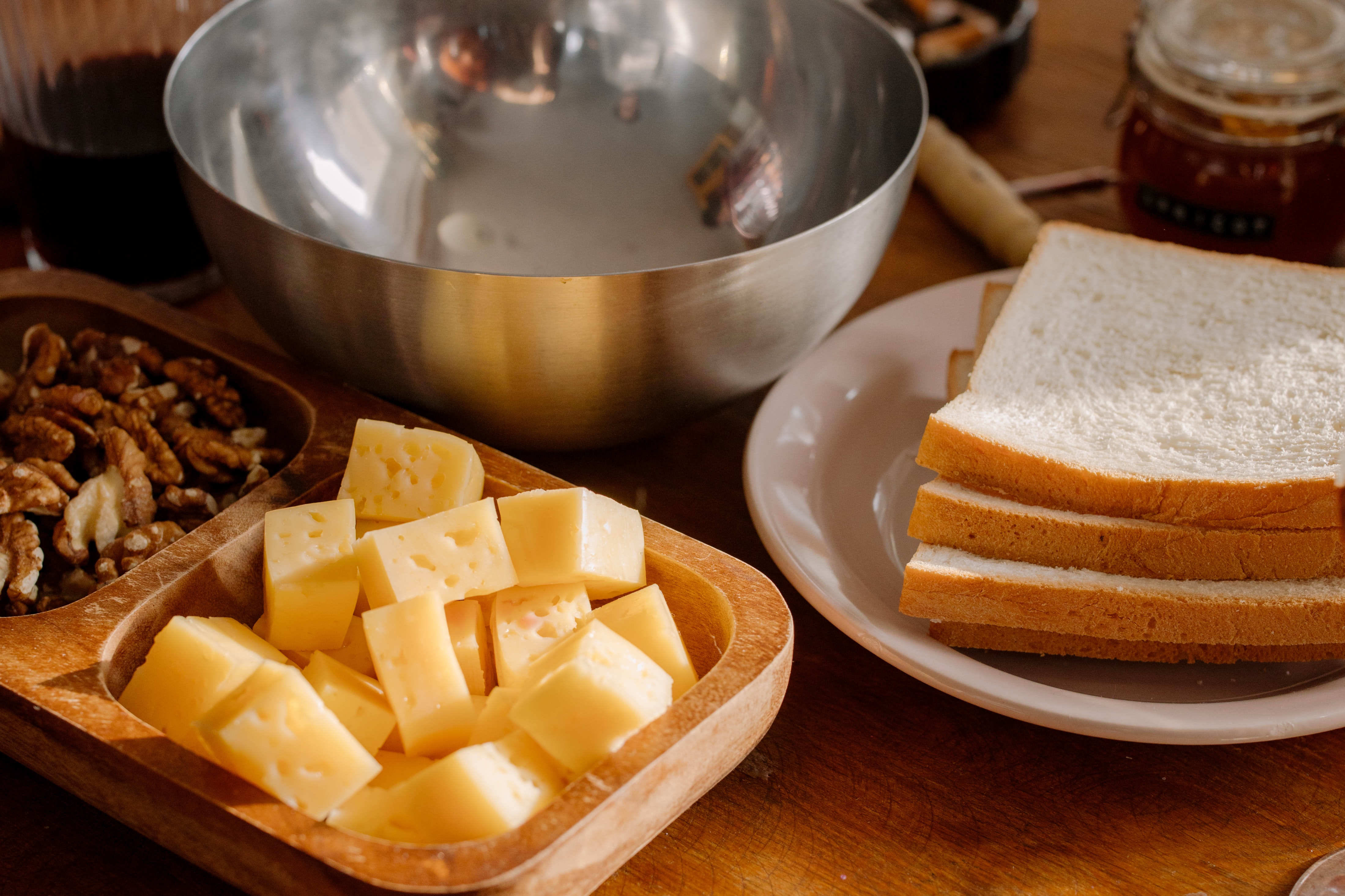 Czy żółty ser faktycznie jest zdrowy? Wyjaśniamy