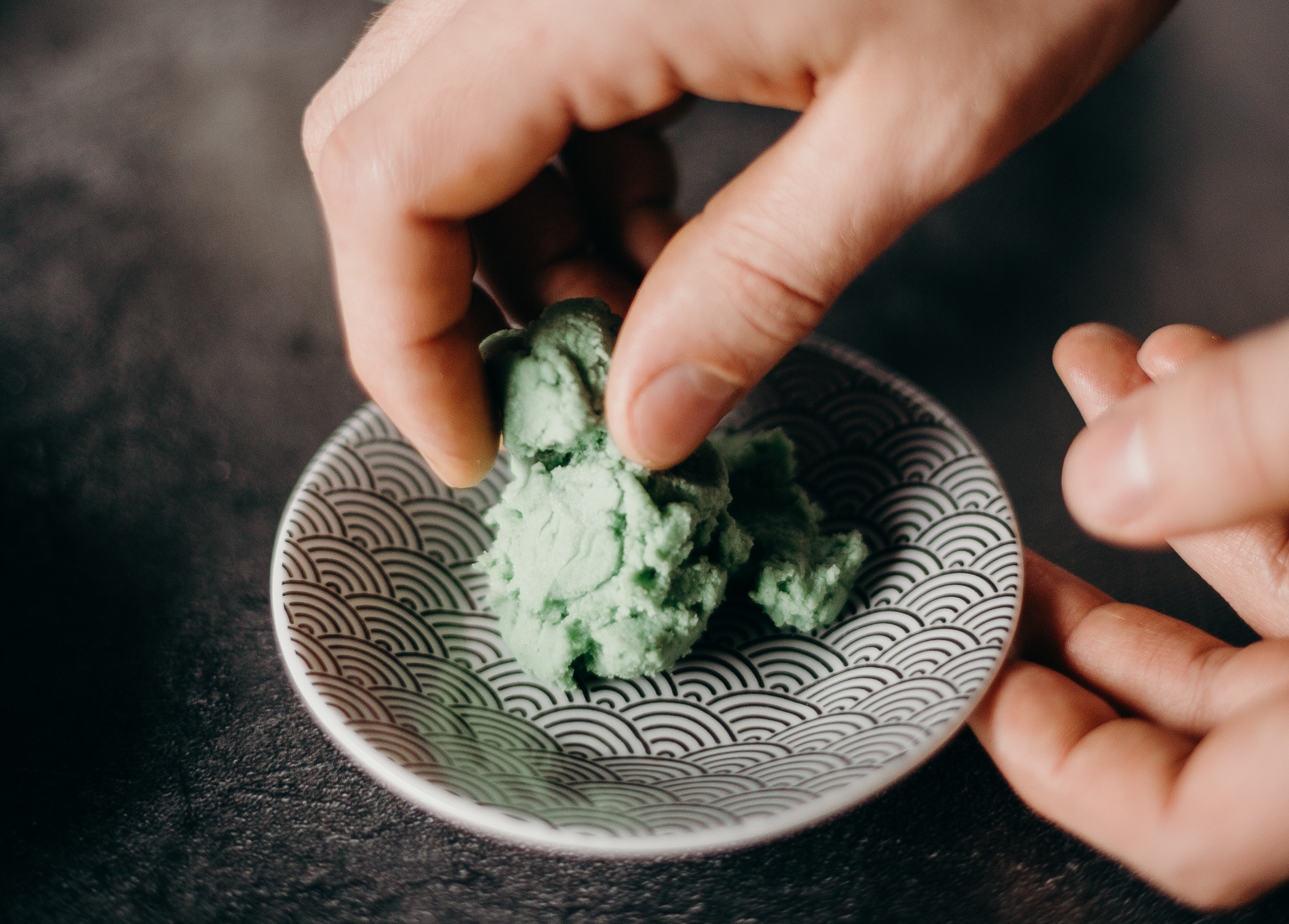 Zielona eksplozja zdrowia: Dlaczego warto jeść wasabi?
