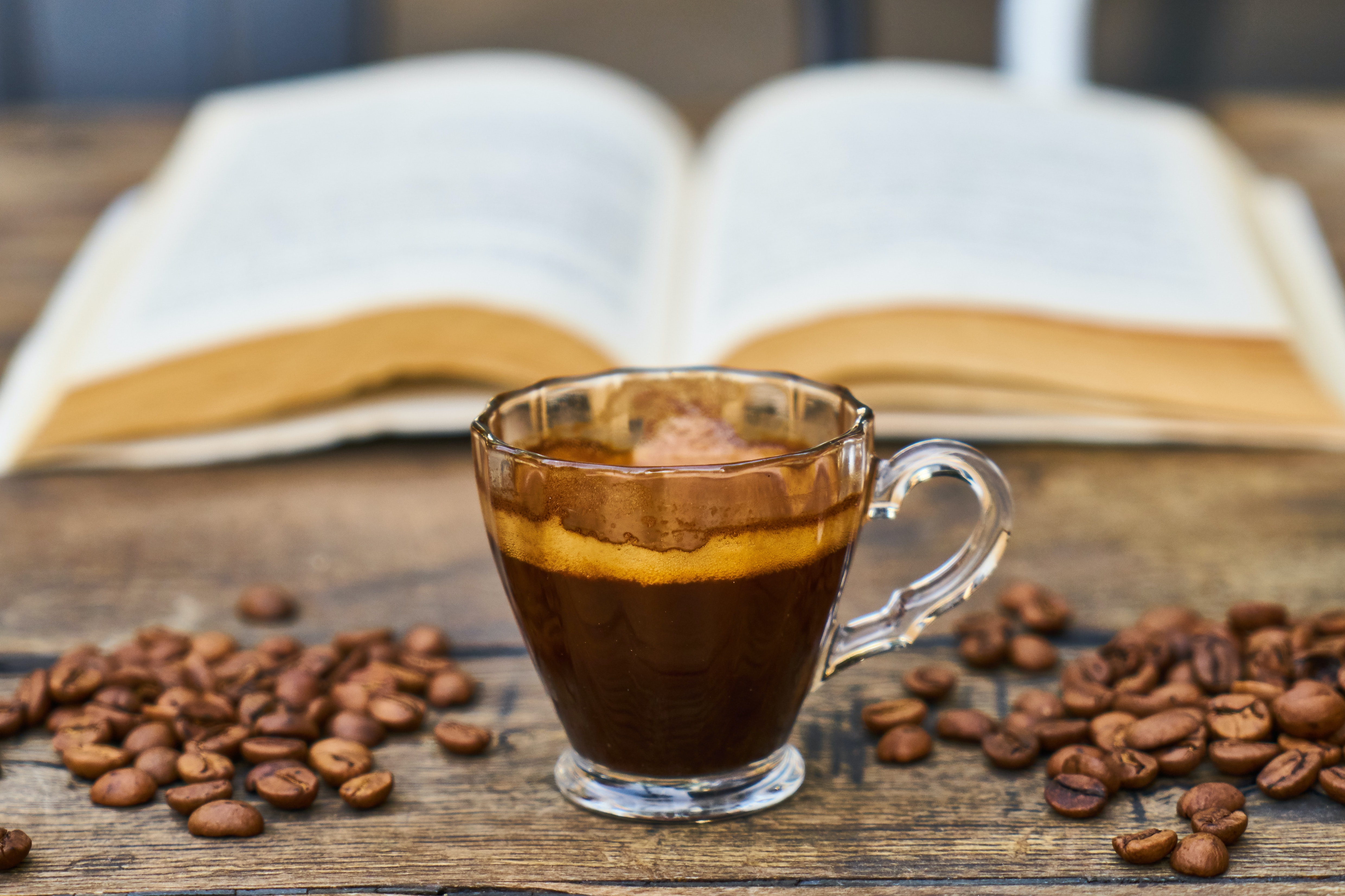 Kawa sypana kontra kawa rozpuszczalna. Która z nich jest zdrowsza?