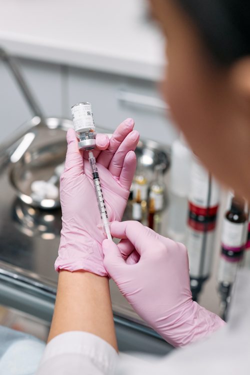 Szczepionka na grypę – kiedy i czy warto się zaszczepić?