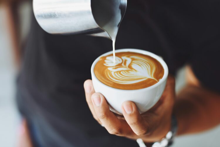 Czy kawa może być kluczem do długowieczności? Odpowiedź z perspektywy nauki